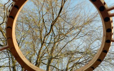 Happy new yurt !